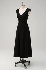 Black V Neck A Line Tea-Length Dress with Appliques